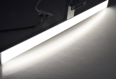 LED Spiegelleuchte IP44 Banho 780