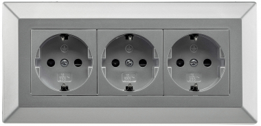 3-fach Steckdosenblock, silber
