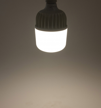 LED Jumbo Lampe E27 50W G500n
